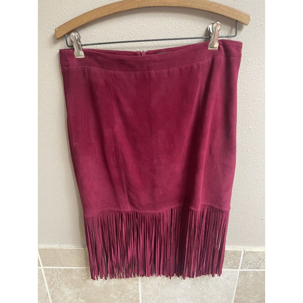 NEIMAN MARCUS CUSP Magenta Suede Pencil Skirt with Long Fringe SZ M 8-10